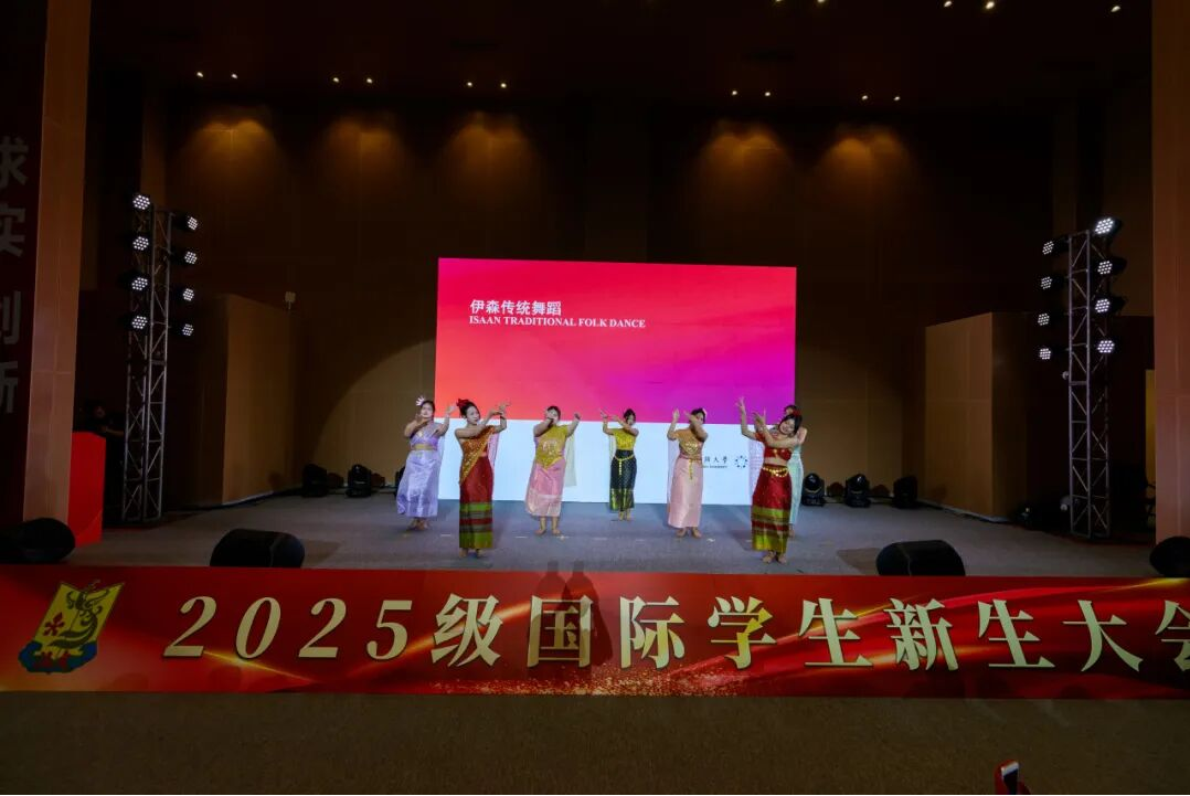 截屏2025-10-13 15.19.28.png
