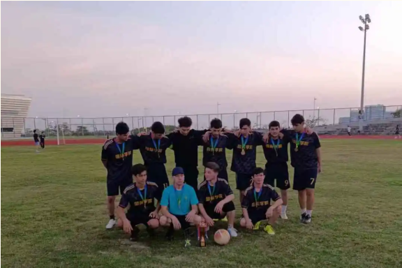 截屏2025-11-12 09.47.54.png